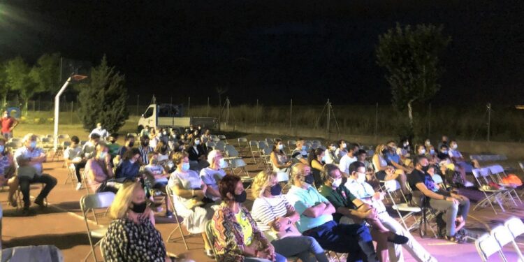 El humor de Spasmo estrenará las ‘Noches de Verano’ de Villares, que se completarán con música, astronomía y teatro para todos los públicos