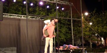 Más de 400 espectadores en el espectáculo de circo contemporáneo de Compagnie Daraoma del Festival ‘Volatiritormes’