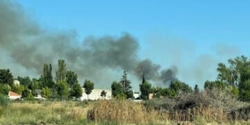 Un incendio originado en uno de los túneles de la A-50 hace saltar las alarmas en Santa Marta