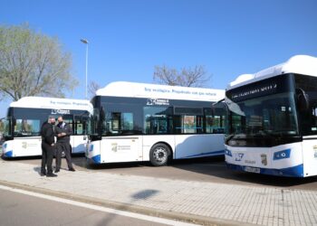 Mañana comienza a aplicarse la reducción del 30% en los precios del transporte urbano