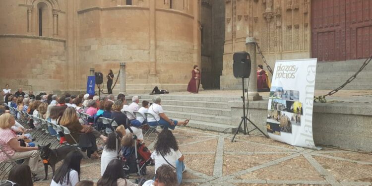 La obra ‘Salamanca se escribe con mayúsculas’ cierra el programa ‘Salamanca Plazas y Patios’