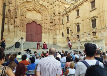 Los salmantinos acuden a su cita con ‘Salamanca se escribe con mayúsculas’