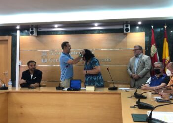 Esther Roncero promete su cargo como concejal de Cs en el Ayuntamiento de Carbajosa 