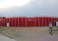 La instalación de la plaza de toros, las carpas de la Feria de Hostelería y las primeras atracciones anuncian la llegada de las Fiestas de San Roque