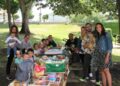 Las 900 raciones de paella solidaria y los hinchables del gran parque infantil marcan el fin de fiesta en Carbajosa