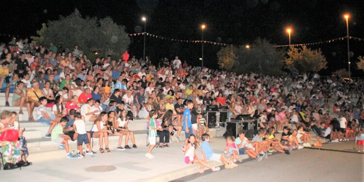 La participación de más de 35.000 personas en las actividades avala el éxito de las Fiestas de San Roque en Carbajosa