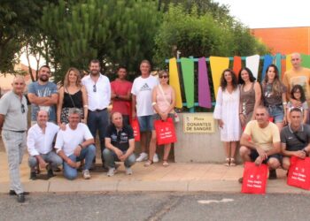 Merecido homenaje de Doñinos a los donantes de sangre