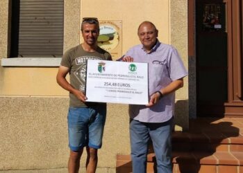 Pedrosillo entrega a Aspace la recaudación del I Cross Benéfico celebrado en el municipio