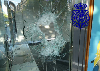 Detenido un varón por robo en dos establecimientos de la avenida de los Comuneros