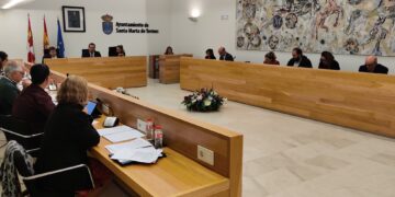 El pleno aprueba la modificación de la ordenanza de la Escuela Infantil para adaptarla a la gratuidad educativa del ciclo de 2 a 3 años