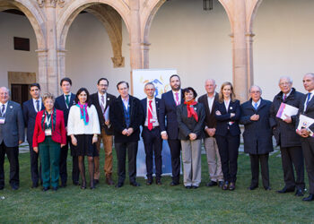 Fallados los ‘Premios Cum Laude 2022’ que reconocen el trabajo de los empresarios y directivos vinculados la Universidad