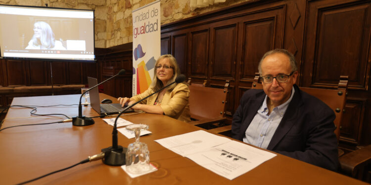 La Universidad repartirá un kit que permite detectar bebidas adulteradas para evitar las agresiones por sumisión química