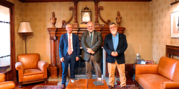 La Universidad trabaja con la Cámara de Fundao para poner en marcha proyectos formativos