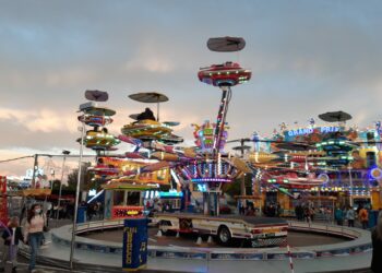 El Ayuntamiento realizará una campaña en el Recinto Ferial para facilitar la búsqueda de menores en caso de pérdida y ofrecerá dos tardes sin música para facilitar la participación de personas con autismo