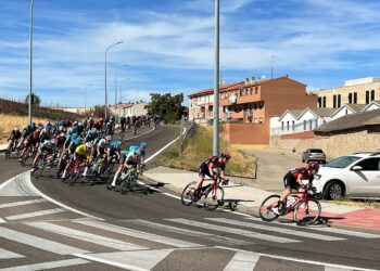 Thomas Silva gana la etapa final y Edgar Cadena se alza vencedor de la 50ª Vuelta Ciclista a Salamanca