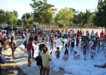Tarde de reencuentros y diversión de la gran familia de Cabrerizos