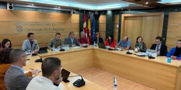 Carbajosa suplementa el presupuesto en 80.100 euros para la contratación de un arquitecto y reforzar la limpieza en las instalaciones deportivas y los colegios del municipio