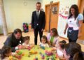 La Junta implantará la enseñanza gratuita para niños de 1 a 2 años el próximo curso 2023-24 y un nuevo sistema único de admisión para facilitar la conciliación a las familias