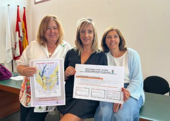 El curso de encuadernación y grabados se suma a la oferta de actividades culturales de Villamayor para el nuevo curso