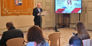 Una treintena de mujeres podrán formarse con el programa ‘Alta Dirección para Mujeres’