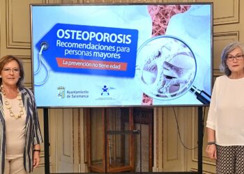 El Ayuntamiento y el Colegio Profesional de Enfermería editan 6.000 cuadernillos para visibilizar la osteoporosis