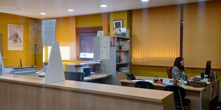 El Consistorio incorpora a un nuevo trabajador gracias a la subvención ELEX de la Junta