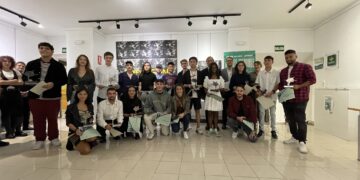 El alcalde de Salamanca reconoce el talento de los ‘Jóvenes Creadores’