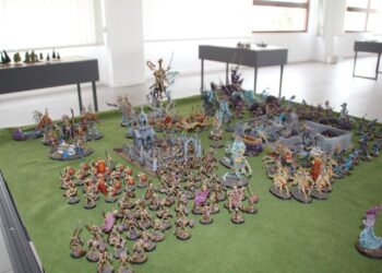 5.000 piezas esperan a los aficionados a los juegos de rol y de estrategia en Villares este fin de semana