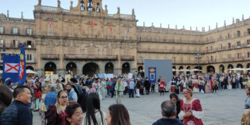 Salamanca disfruta del desfile del Cortejo Real de las ‘Vísperas Nupciales’ de Aldeatejada