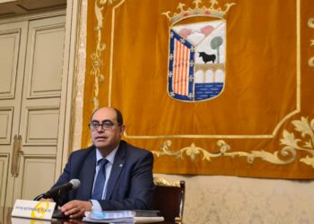 El Ayuntamiento anuncia la congelación de los impuestos municipales y la actualización de las tasas en los servicios prestados por empresas adjudicatarias