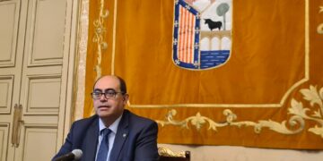 El Ayuntamiento anuncia la congelación de los impuestos municipales y la actualización de las tasas en los servicios prestados por empresas adjudicatarias