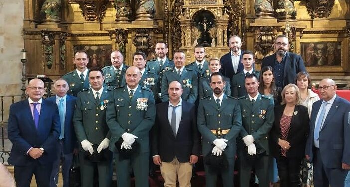 Villares comparte con la Guardia Civil la fiesta de su patrona, la Virgen del Pilar