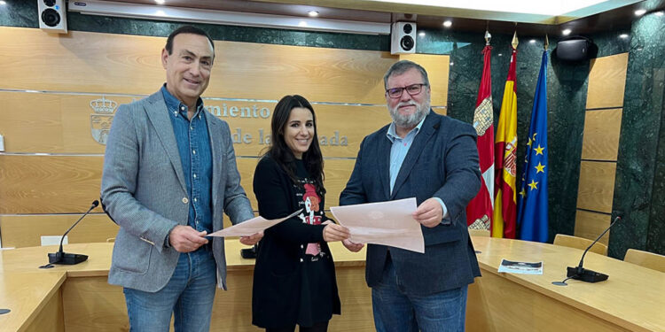 El Ayuntamiento presenta el ‘IV Concurso de Decoración Navideña’ destinado a impulsar el pequeño comercio de Carbajosa