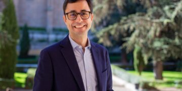 José Luis Mateos presenta su candidatura y se enfrenterá a Soledad Murillo para luchar por la alcaldía de Salamanca