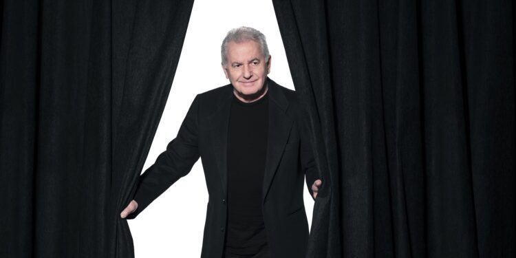 Víctor Manuel estará en Salamanca el 18 de febrero con su gira ‘La Vida en Canciones’