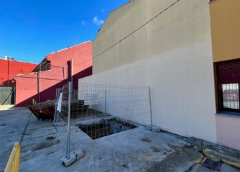 Comienza la obra de instalación del ascensor para garantizar la accesibilidad al consultorio médico