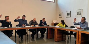 Villamayor libera 438.000 euros del remanente para afrontar el incremento del gasto en los servicios públicos, sobre todo combustible y energía eléctrica