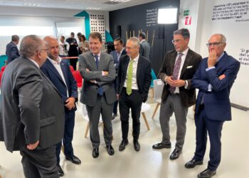 La Junta apuesta por invertir en investigación y tecnología con 438 millones presupuestados en I+D+i para 2023