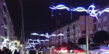 La rotura de un cable de media tensión deja sin luz a varias zonas de Santa Marta