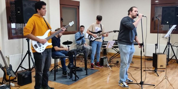 Las audiciones de Navidad cierran el primer trimestre de la Escuela de Música