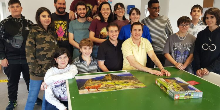 El equipo juvenil de Santa Marta finaliza segundo en el Concurso de Puzzles Provincial