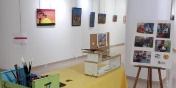 El artista salmantino Francisco Javier Marcos expone su obra en el Espacio Joven