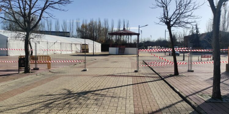 Todo listo para recibir al nuevo año en el recinto de la plaza Tierno Galván