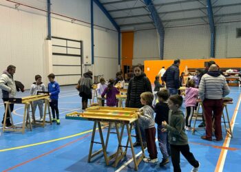 Los hinchables y los juegos XL para los más pequeños completan la tarde más divertida de la Navidad en Cabrerizos