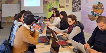 Jornada de trabajo para mostrar los avances del proyecto Tierra de Lavanda