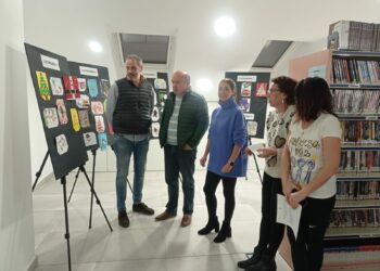 Los ganadores del IV Concurso de Tarjetas de Navidad y el chocolate solidario marcan el inicio de las actividades navideñas en Castellanos