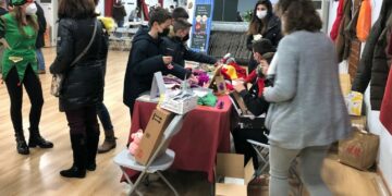 El mercadillo solidario y la pista de hielo, principales atractivos de la programación navideña de Castellanos