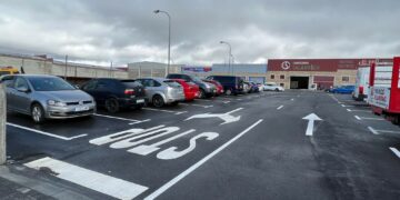 Abierto y en uso el nuevo aparcamiento del polígono industrial