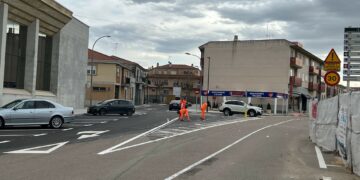 Los viales del casco antiguo de Villares ya lucen nueva imagen tras la urbanización integral de la zona y más de 840.000 euros de inversión