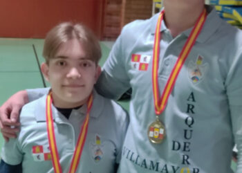 Óscar Pérez y Hugo Marcos, del Club Arqueros Villamayor, logran el oro y la plata en campeonato de Castilla y León